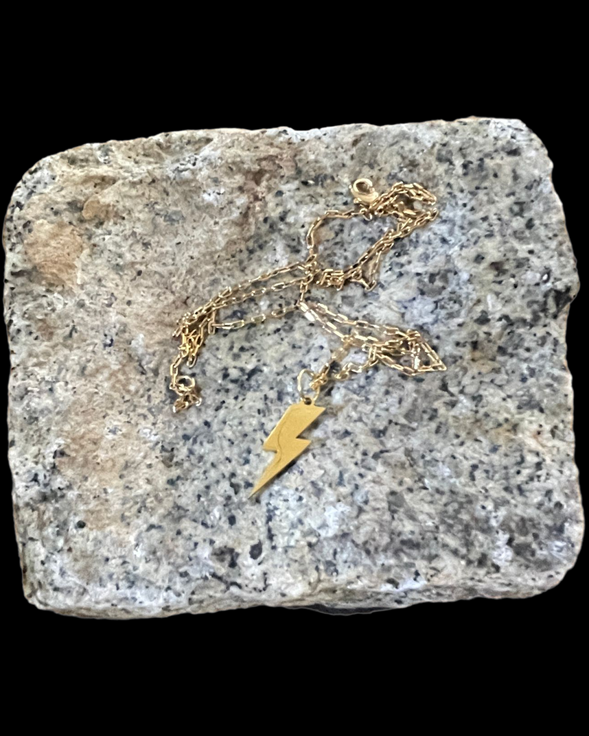 Necklace Bolt