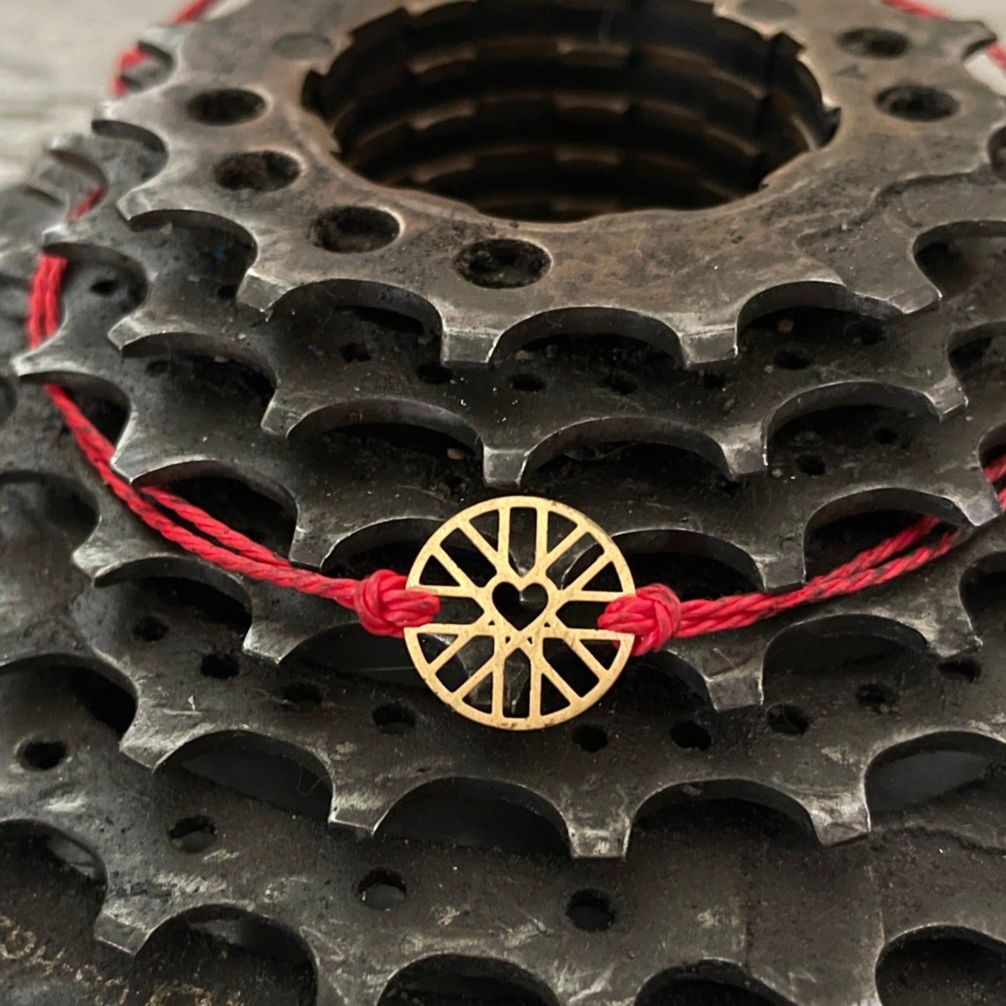 String Bracelet Heart