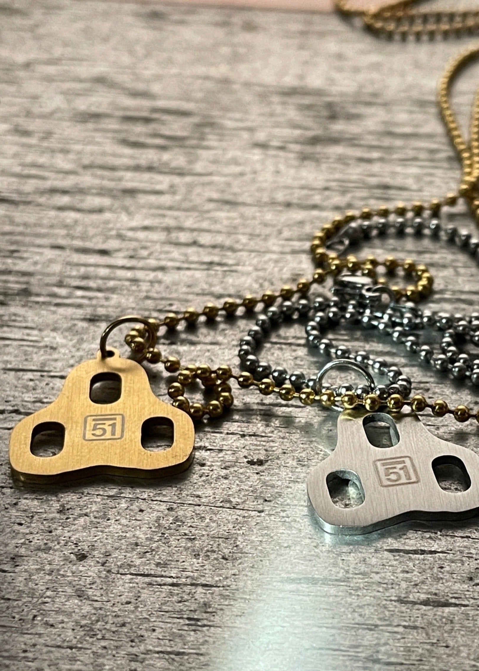 Necklace Cleat