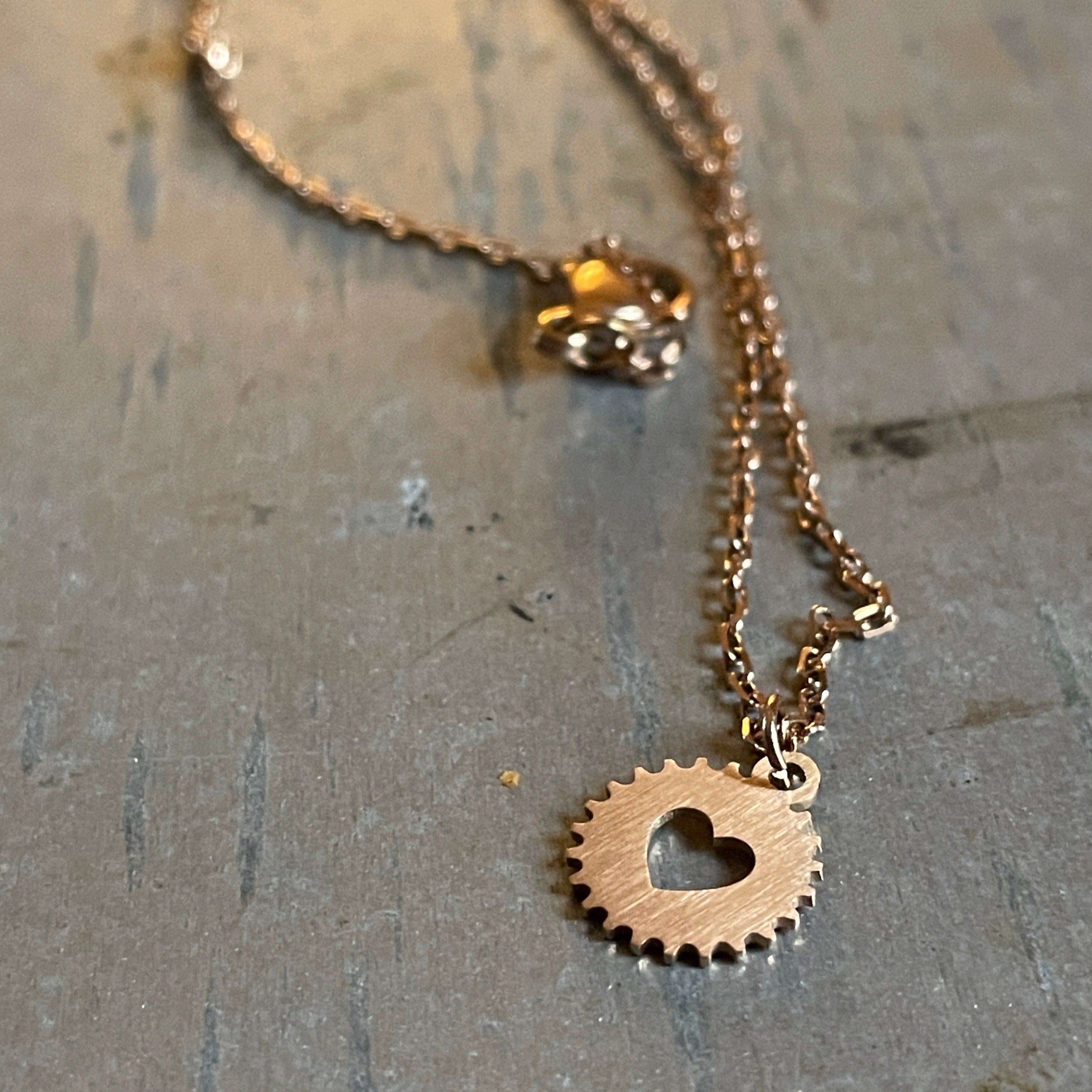 Necklace Crank Heart