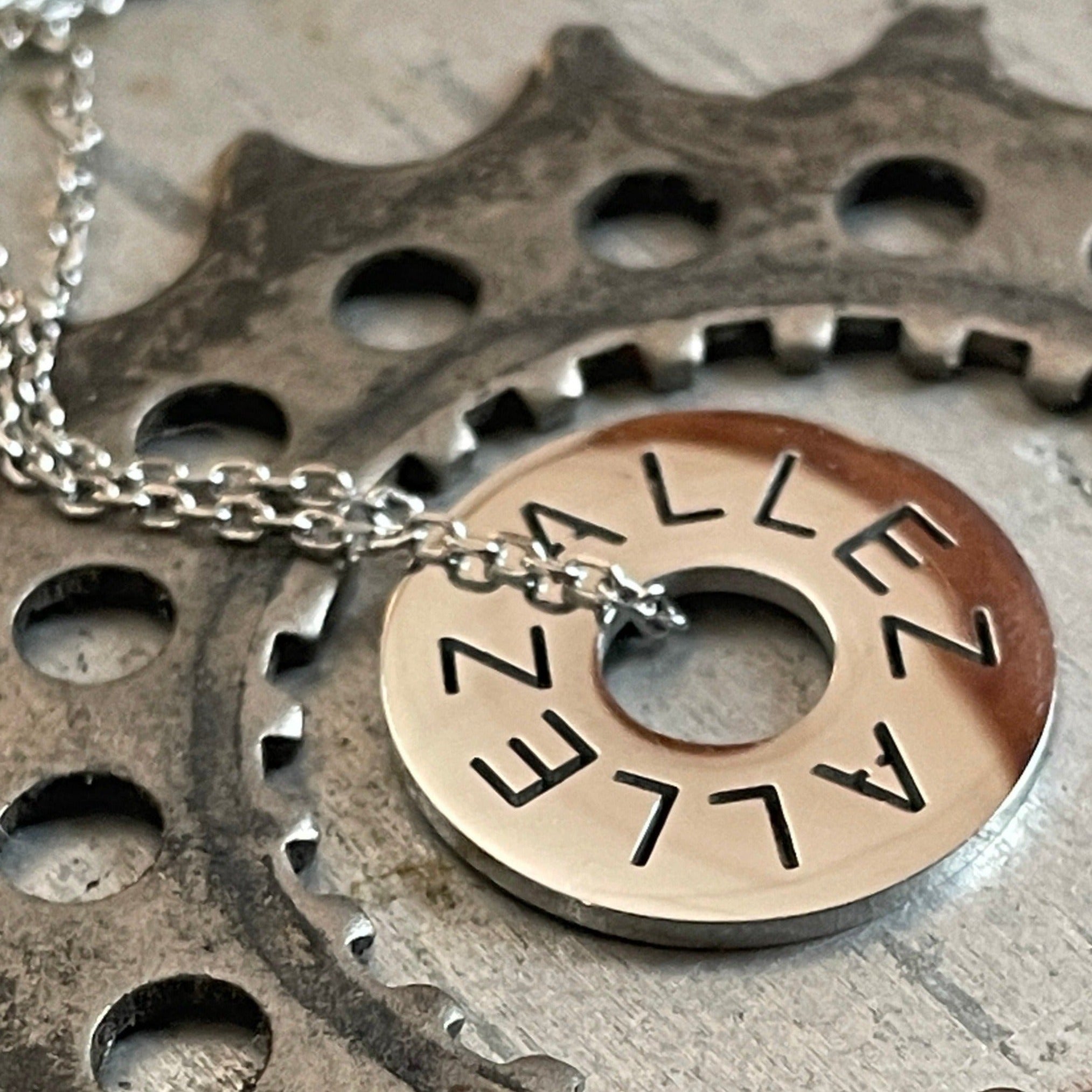 Necklace Allez Allez