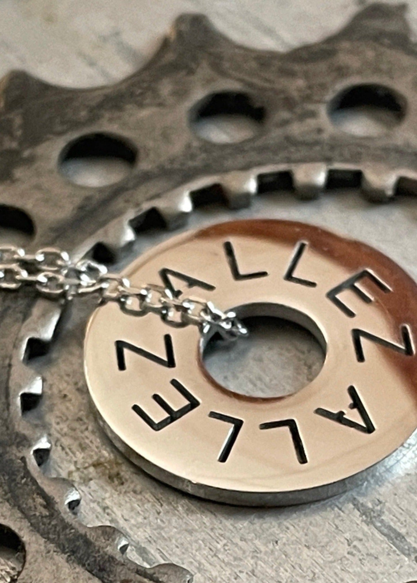 Necklace Allez Allez