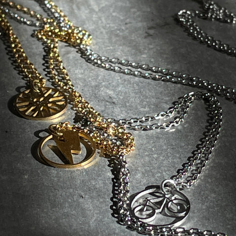 Pendant "Lightning Bolt"