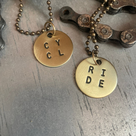 Charm "CYCL"