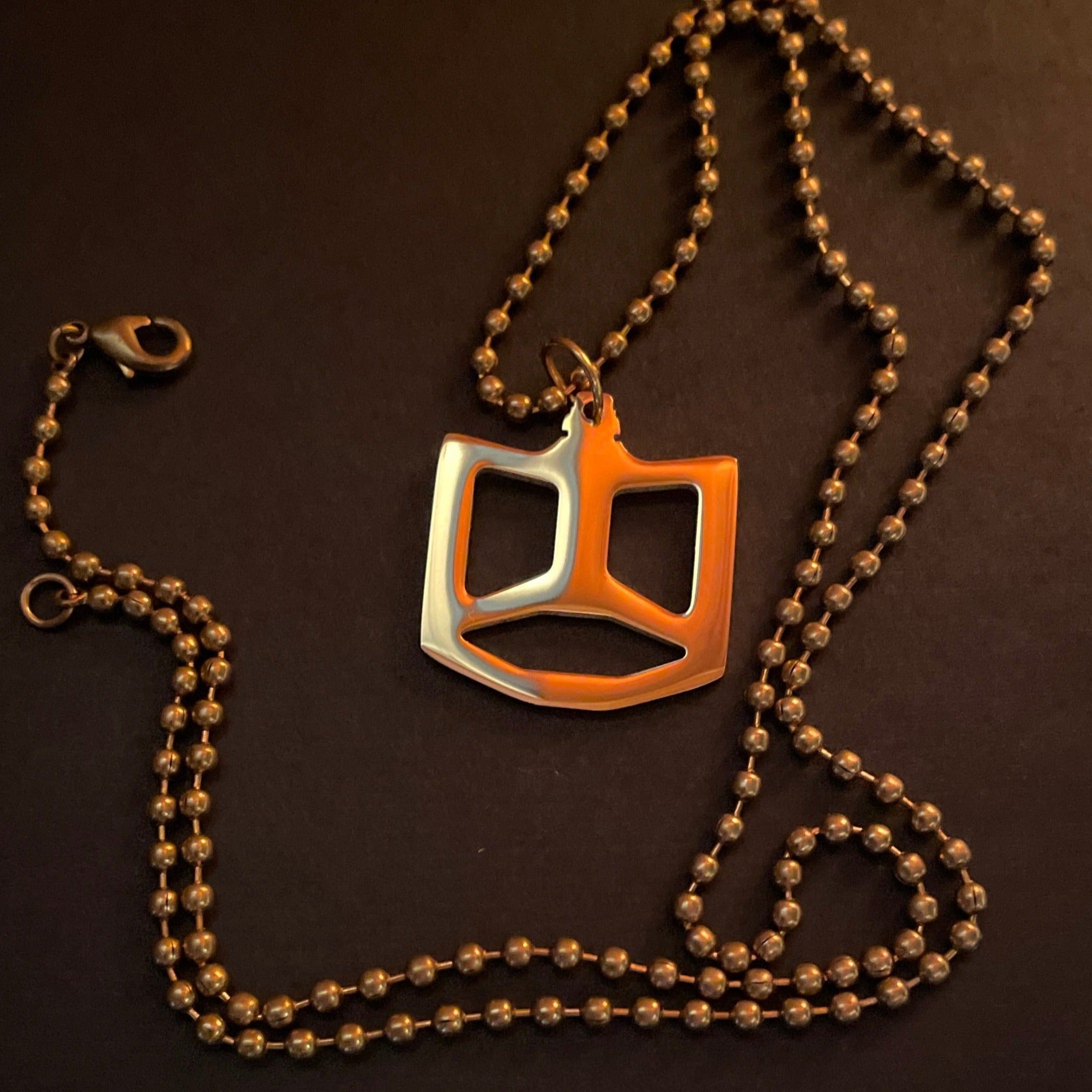Necklace Pedal