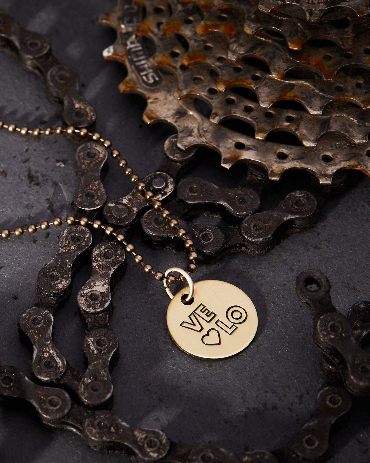 VELO Charm