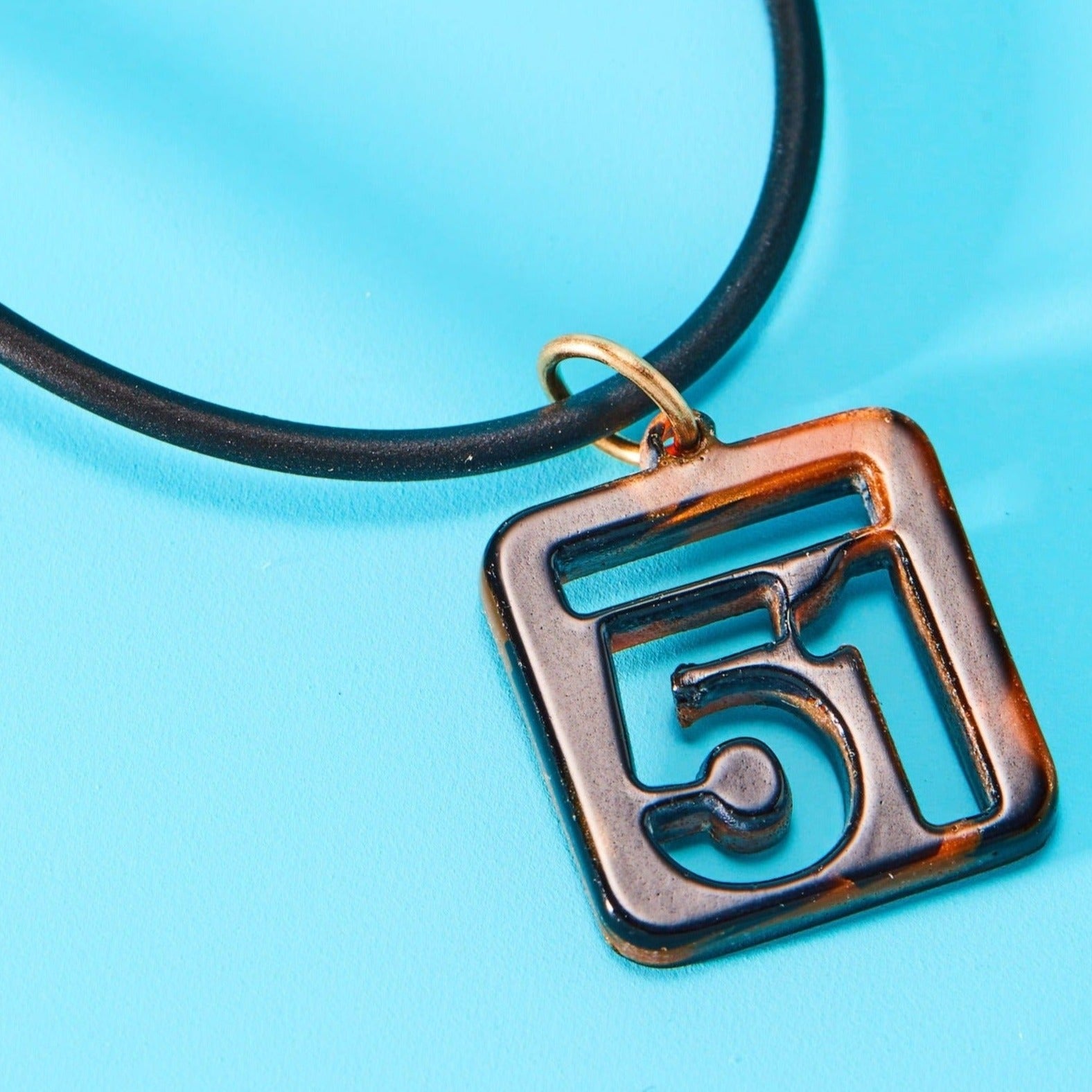 Necklace Dossard 51 Acetate