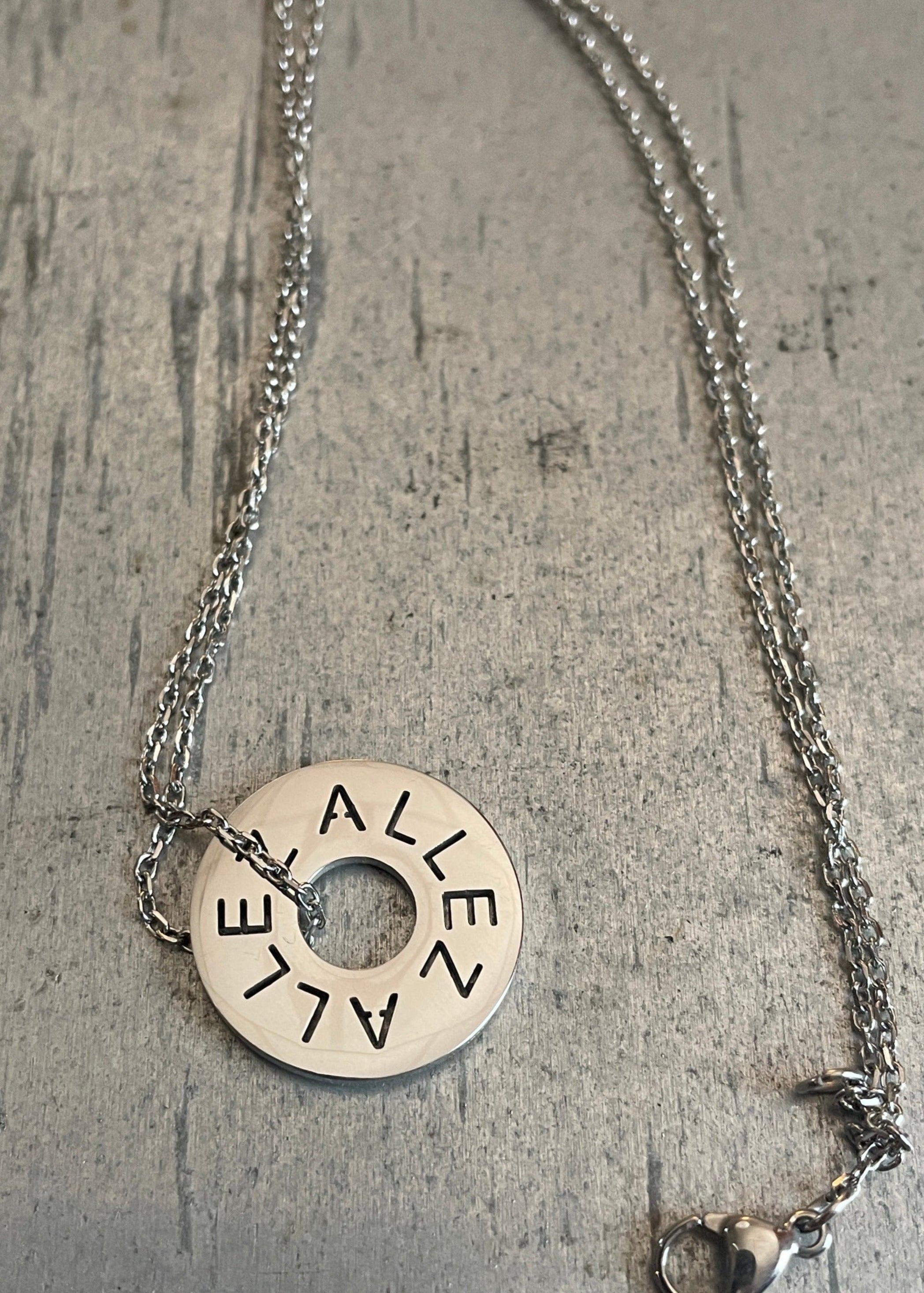 Necklace Allez Allez