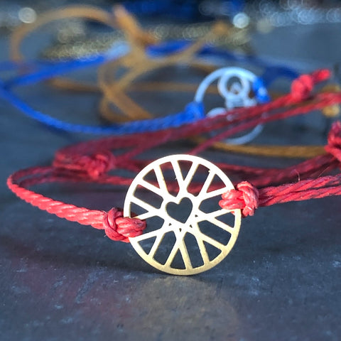 String Bracelet "Heart Wheel"